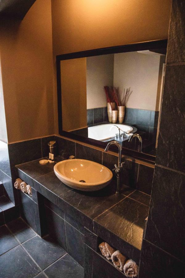 Bass Lake Country Lodge Pretoria-Noord Buitenkant foto