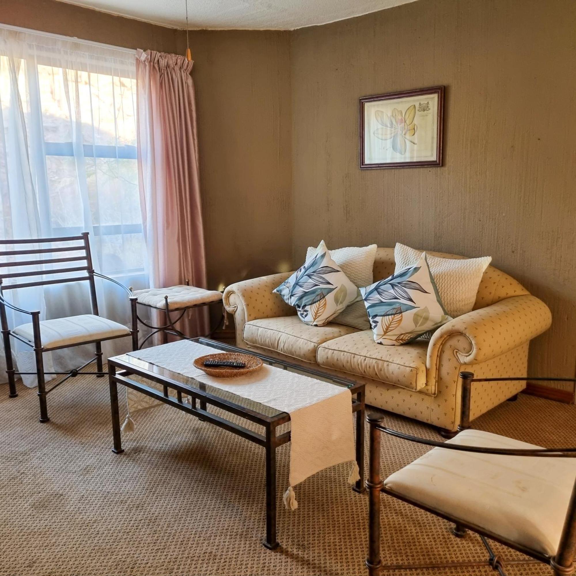 Bass Lake Country Lodge Pretoria-Noord Buitenkant foto